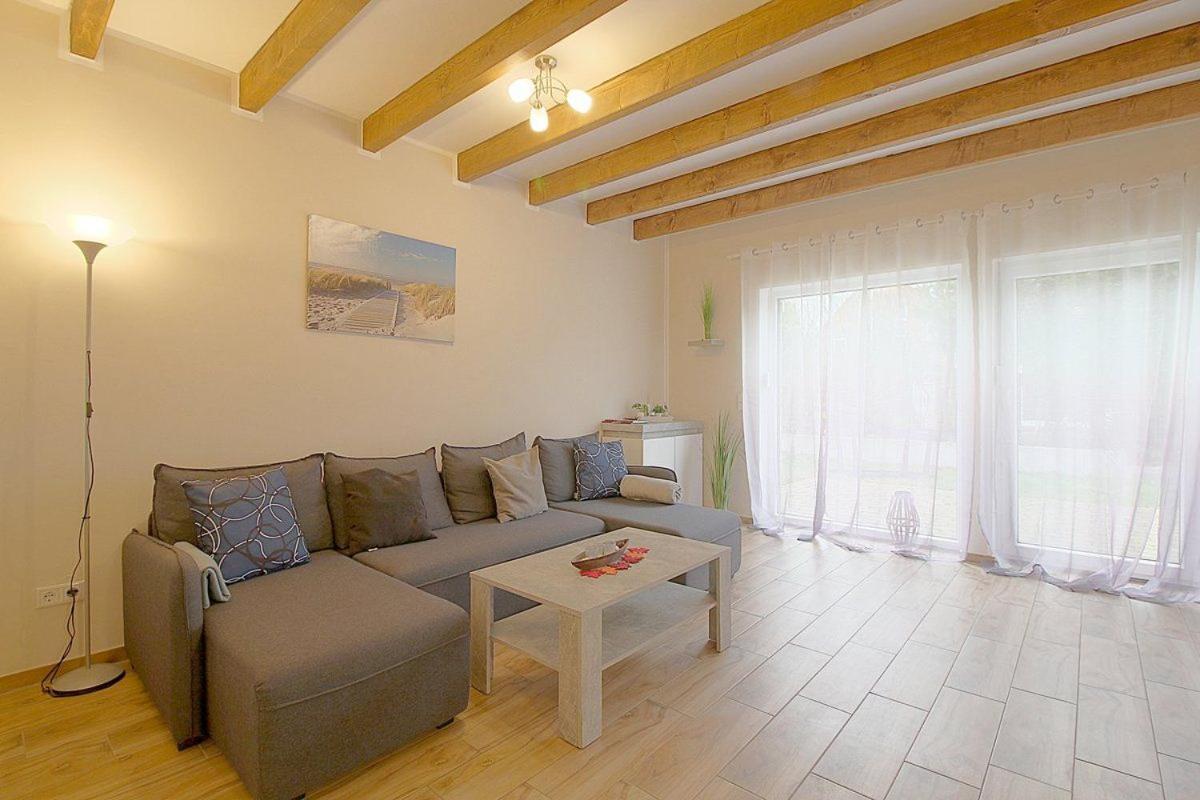 Ferienhaus Lanah Wurster Nordseekuste Екстер'єр фото