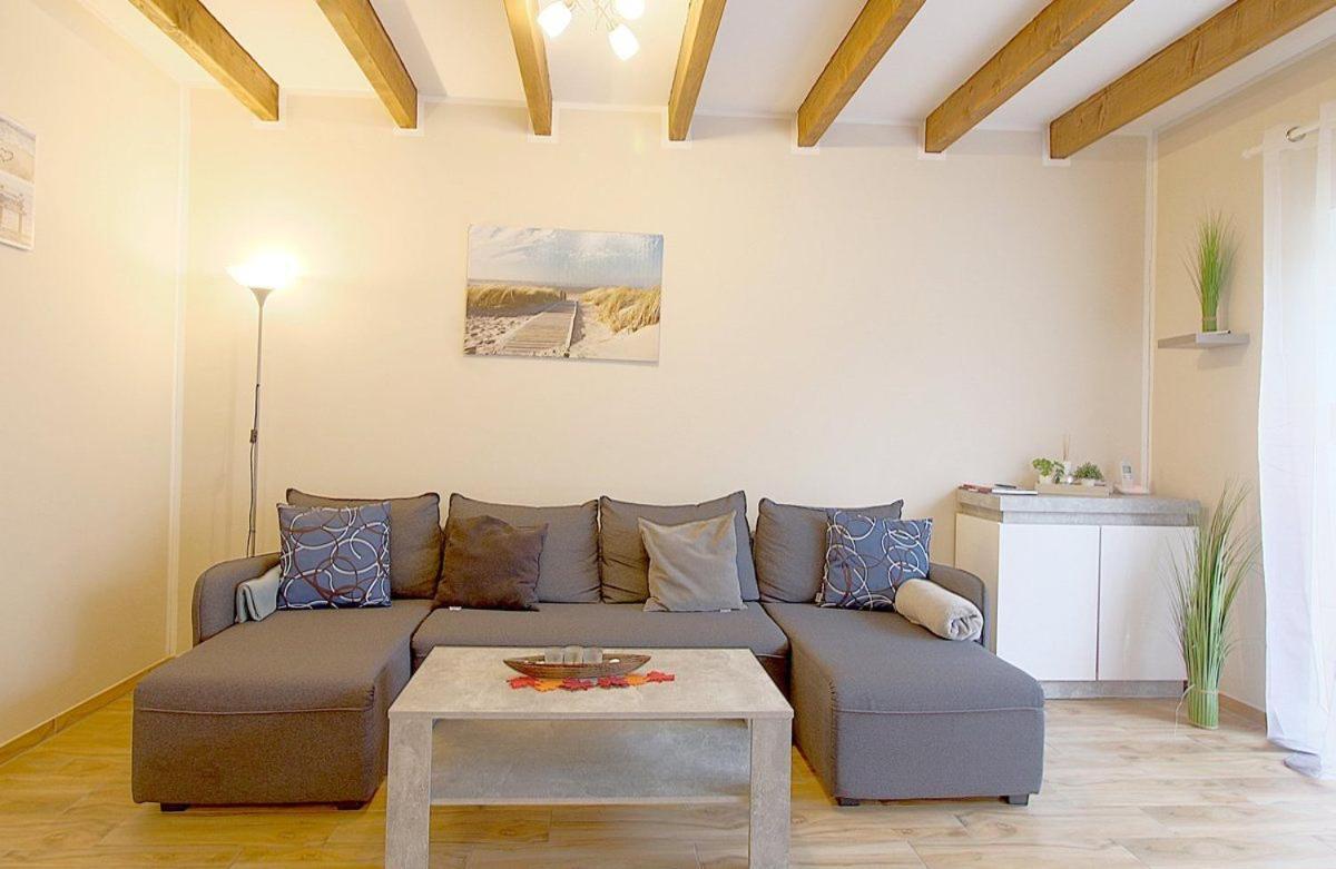 Ferienhaus Lanah Wurster Nordseekuste Екстер'єр фото